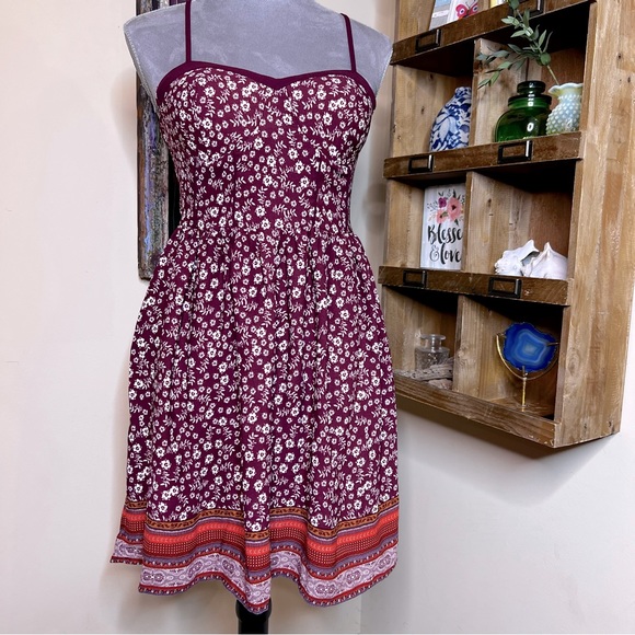 Boho Floral Dress - Picture 2 of 16